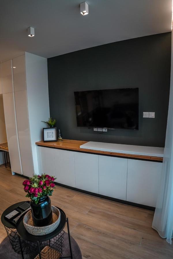 Cosea Living: Seaside Elegant In Harbour 112