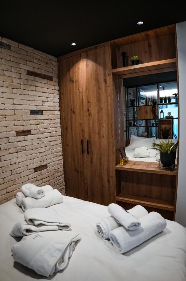 Cosea Living: Seaside Elegant In Harbour 112 Apartament Pafos
